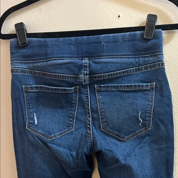 Old Navy Distressed Dark Blue Women's Jeggings - Picture 7 of 7